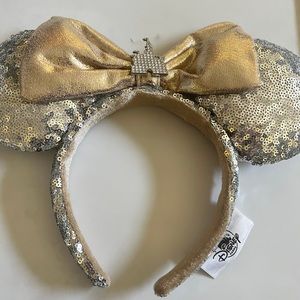 Minnie ears